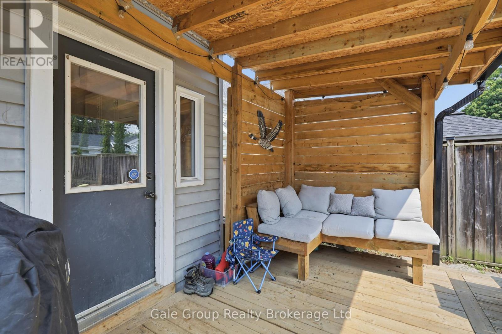 32 WEST AVENUE - 35