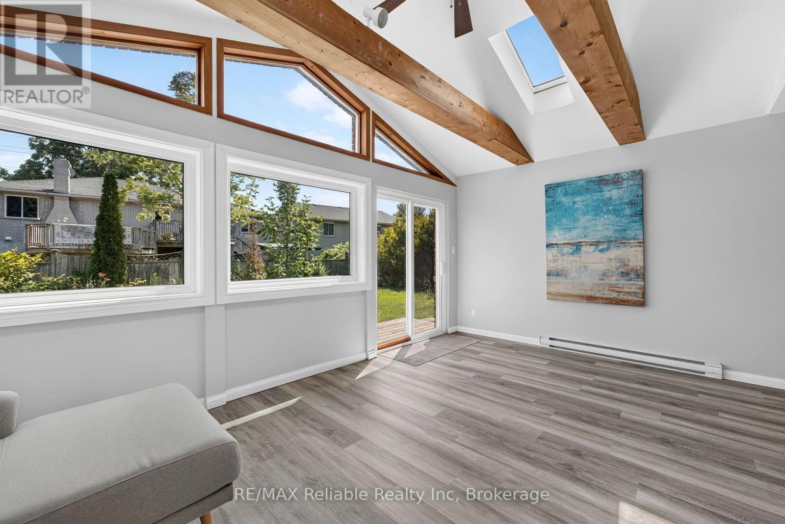17 SUNCOAST DRIVE W - 11