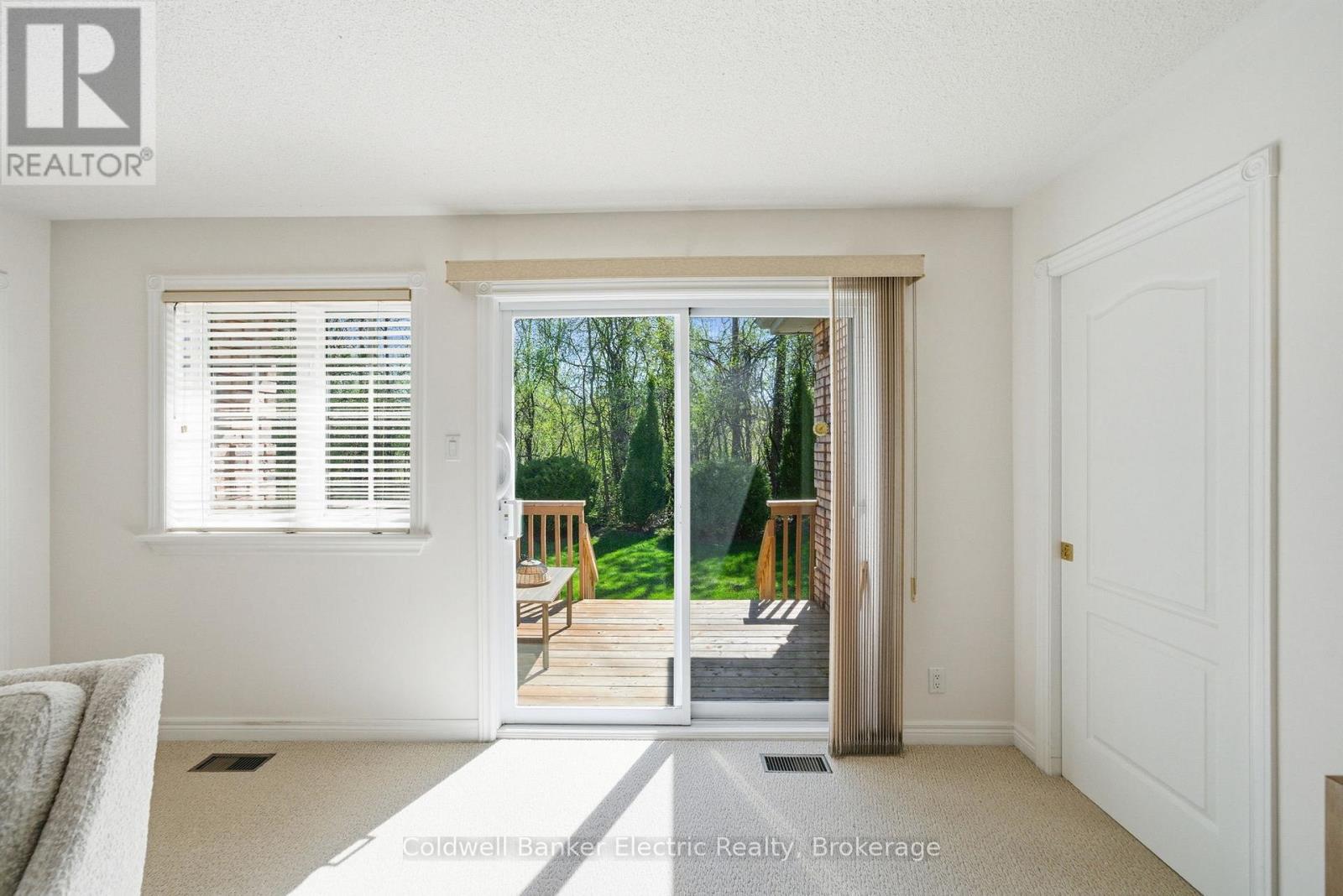 #40 300 FRANMOR DRIVE - Image 14
