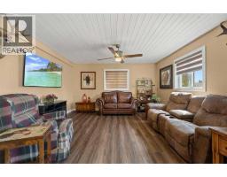 28537 Township Road 334, Rural Mountain View County, AB T4H4B1 Photo 32