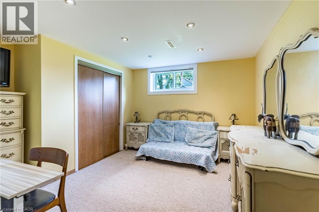 1293 DAIMLER Road - 23