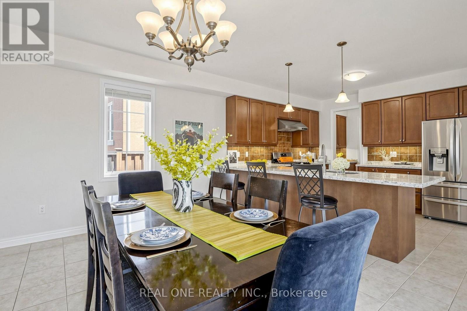 8 LEBARR ROAD - 18