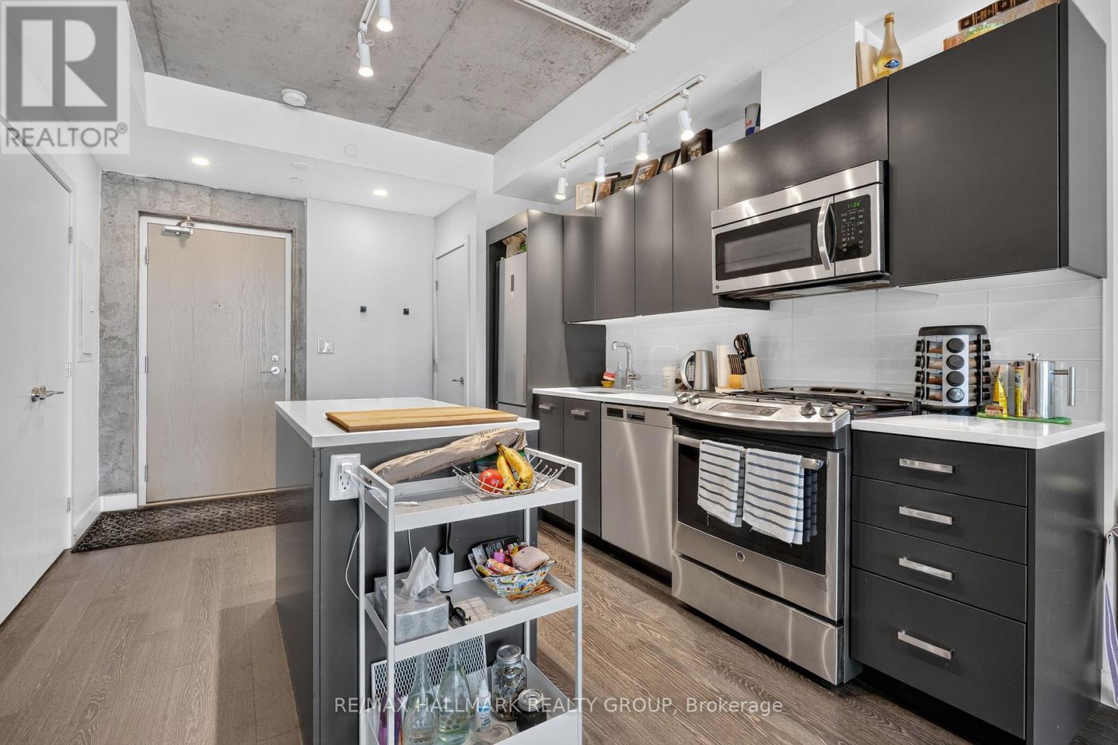 1 Bed, 1 Bath House for Sale in Ottawa – 1411 – 224 LYON STREET N, Ottawa – MLS# X13607402 - Image 7