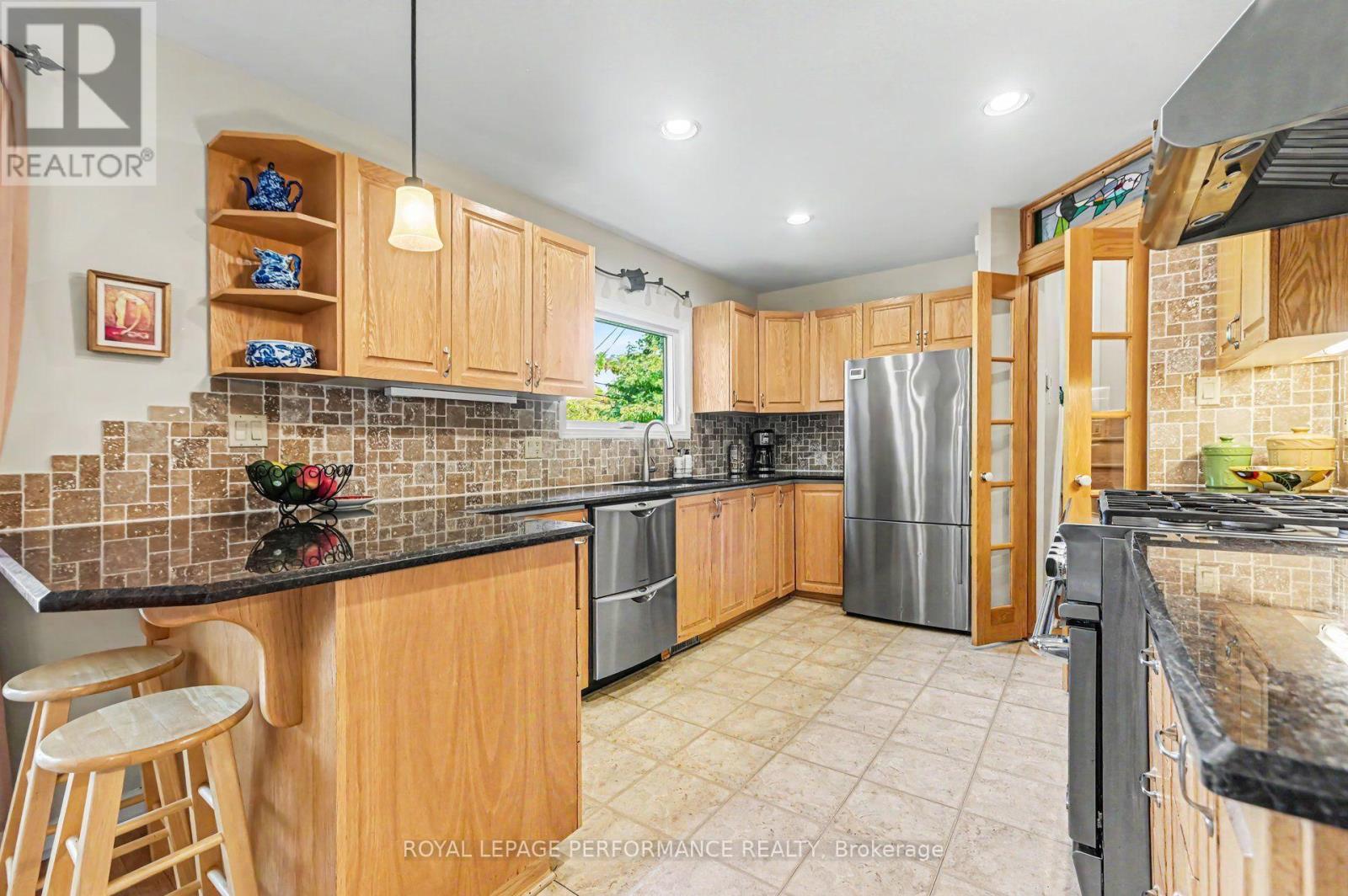 1208 Cline Crescent