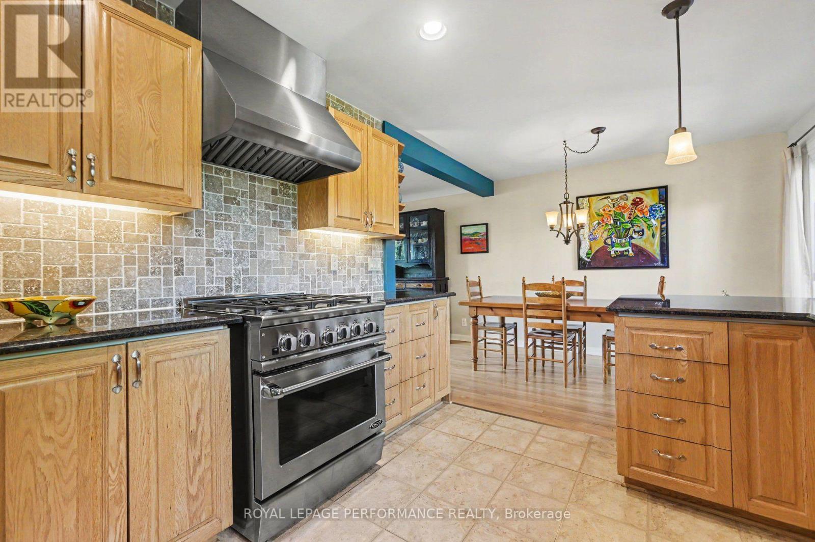 1208 Cline Crescent