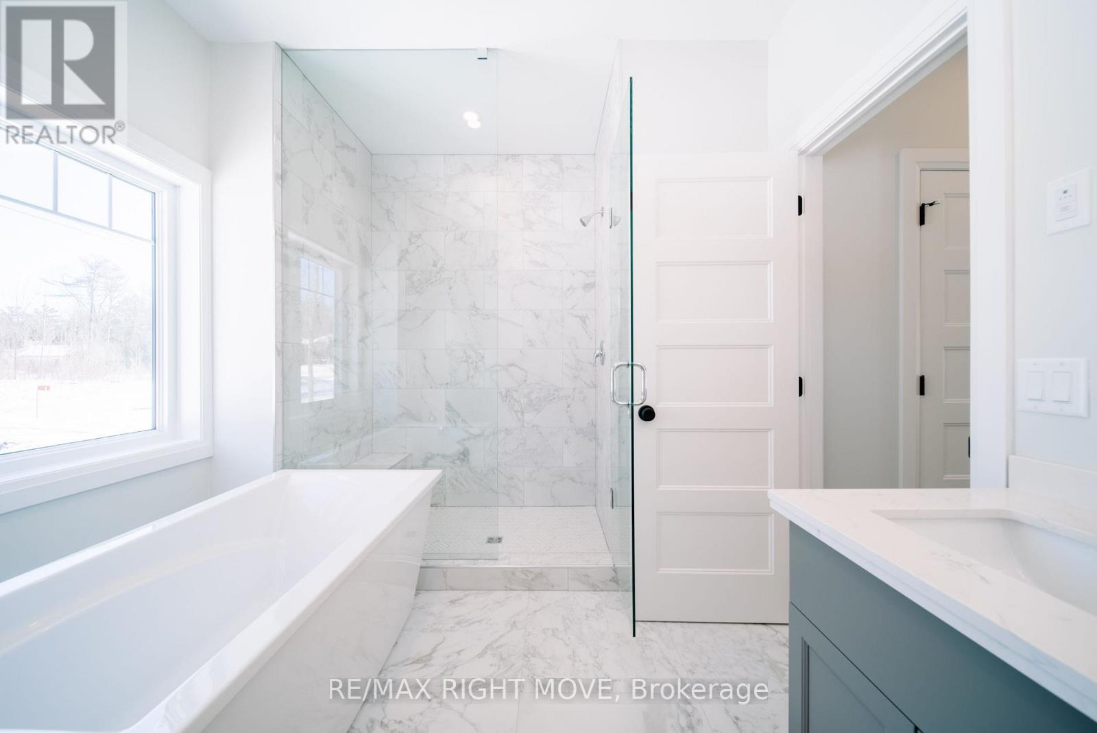 38 BELLEHUMEUR ROAD - Image 13