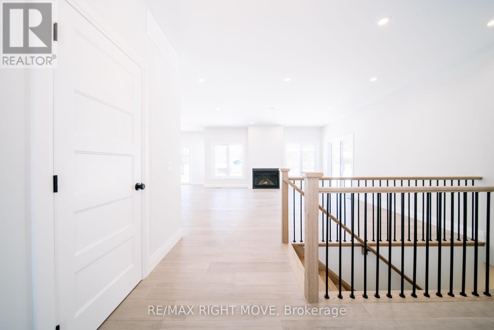 38 BELLEHUMEUR ROAD - 4