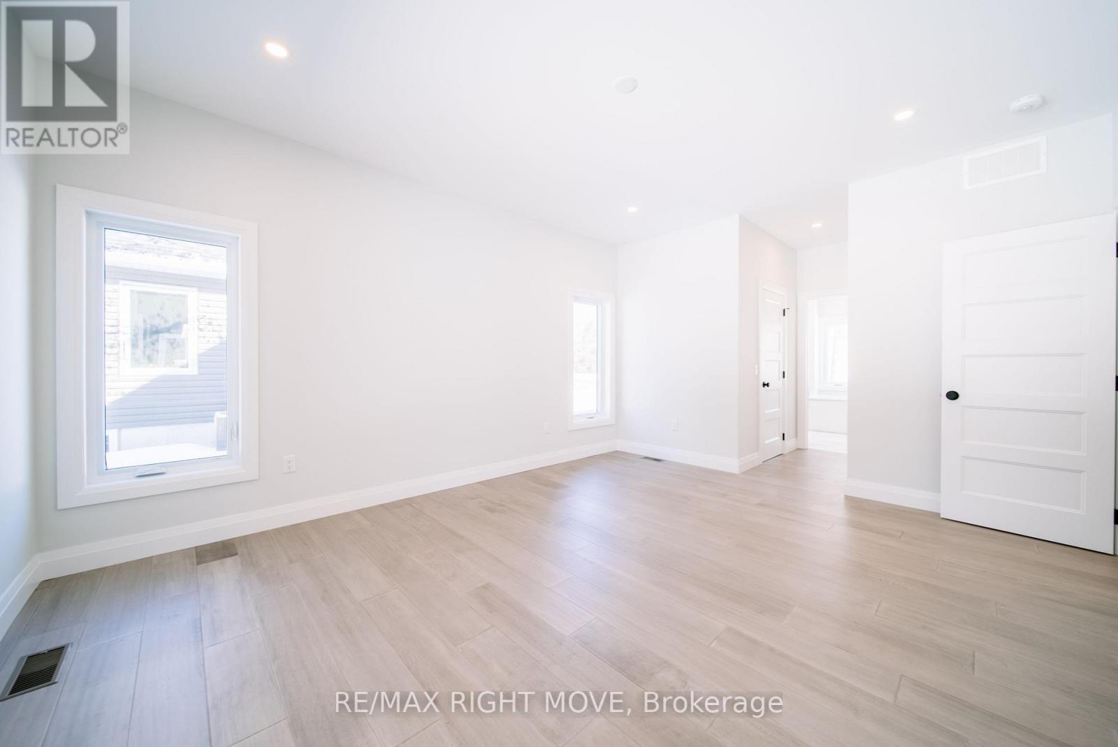 38 BELLEHUMEUR ROAD - 9