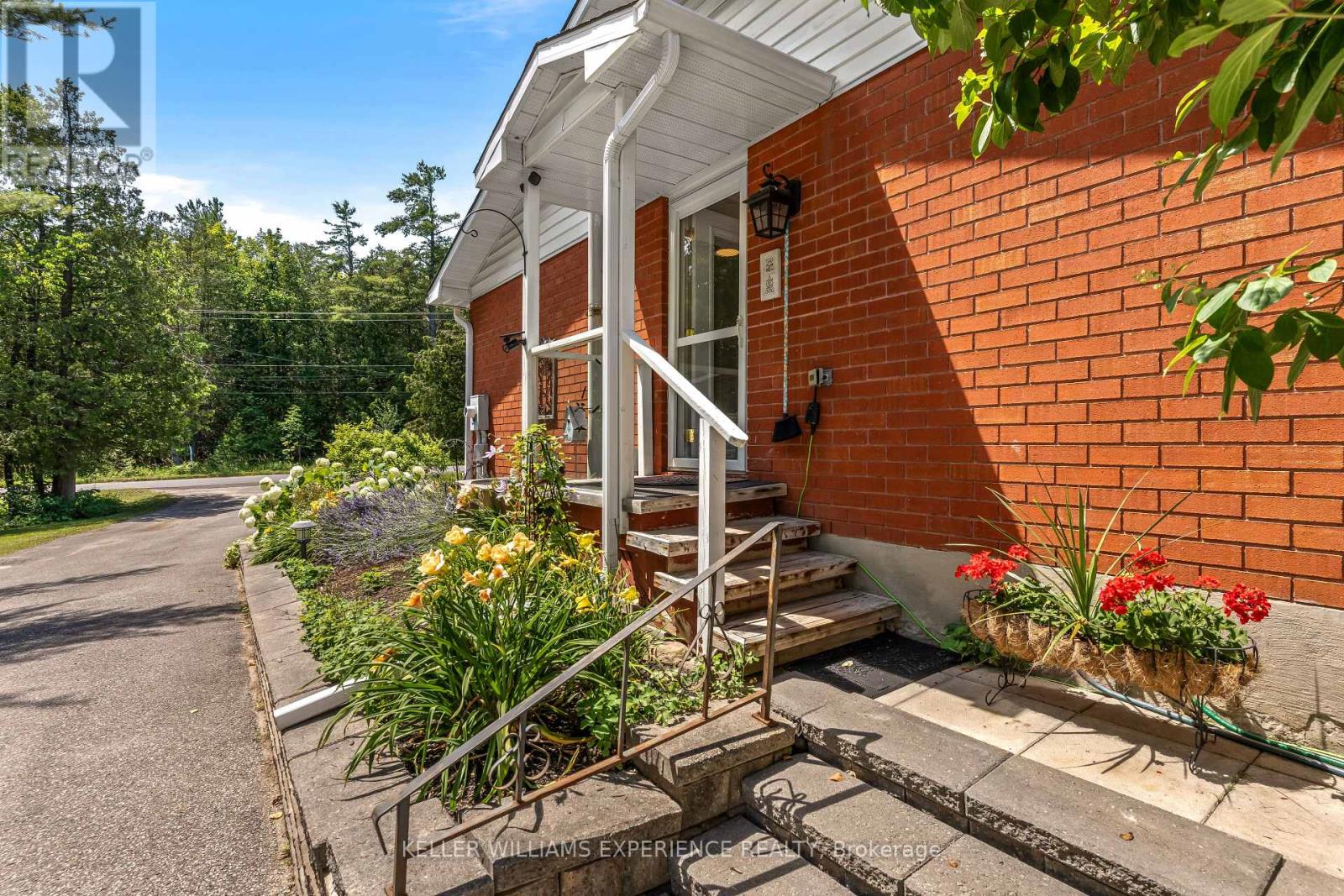 3387 BRENNAN LINE - Image 29