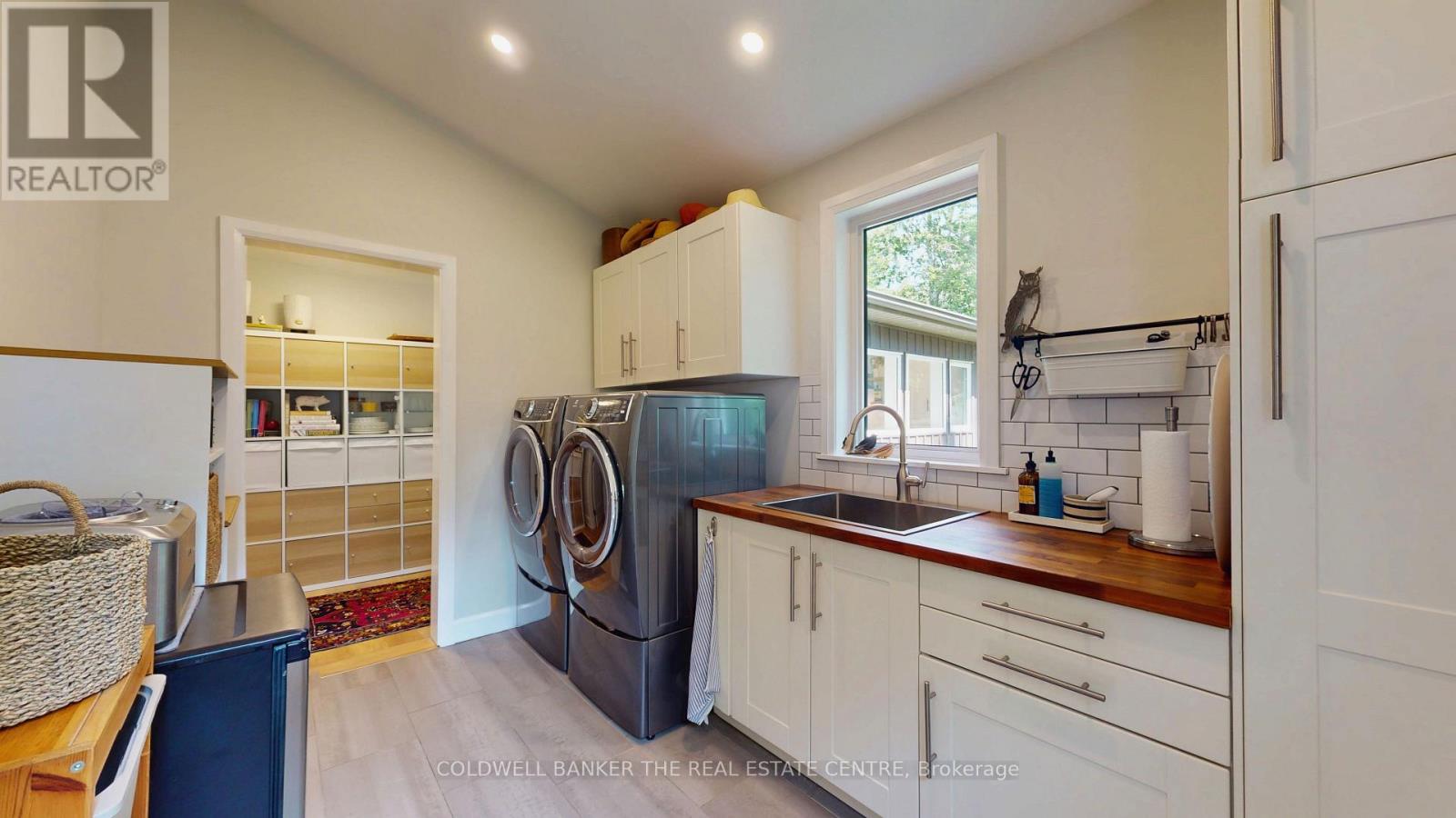 6159 SHEBA DRIVE - 23