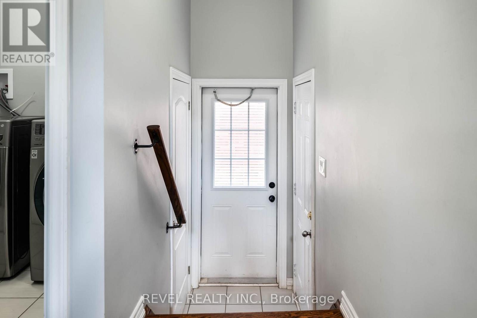 401 TANSLEY STREET - Image 10