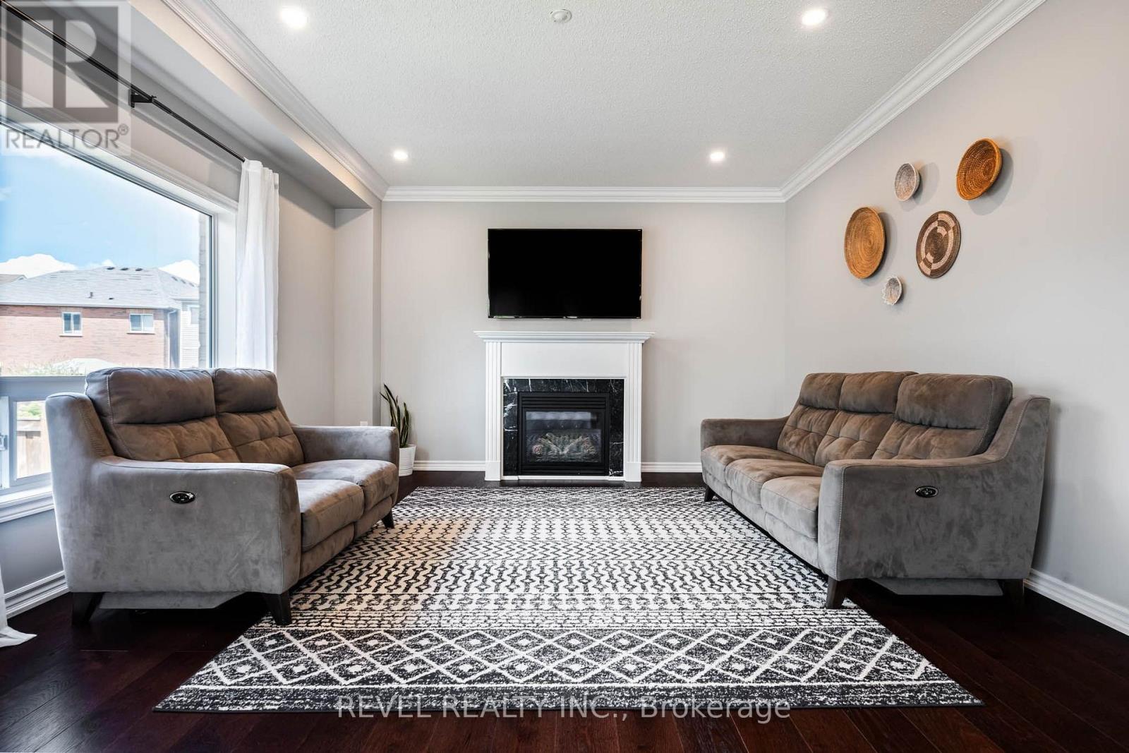 401 TANSLEY STREET - Image 15