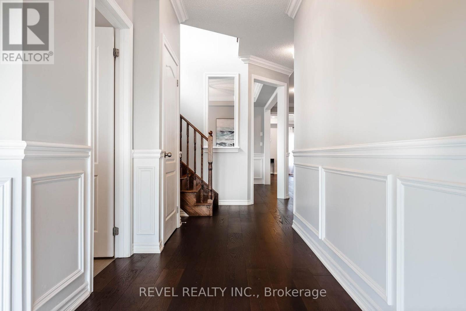 401 TANSLEY STREET - 2