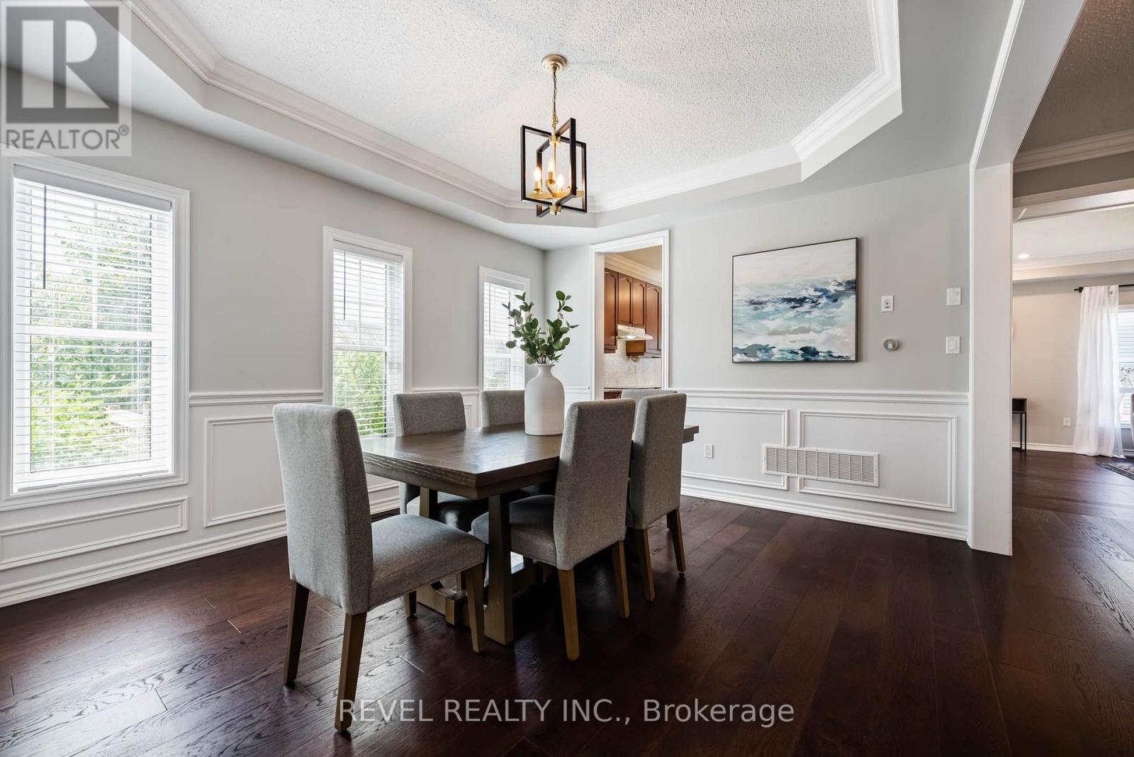 401 TANSLEY STREET - 3