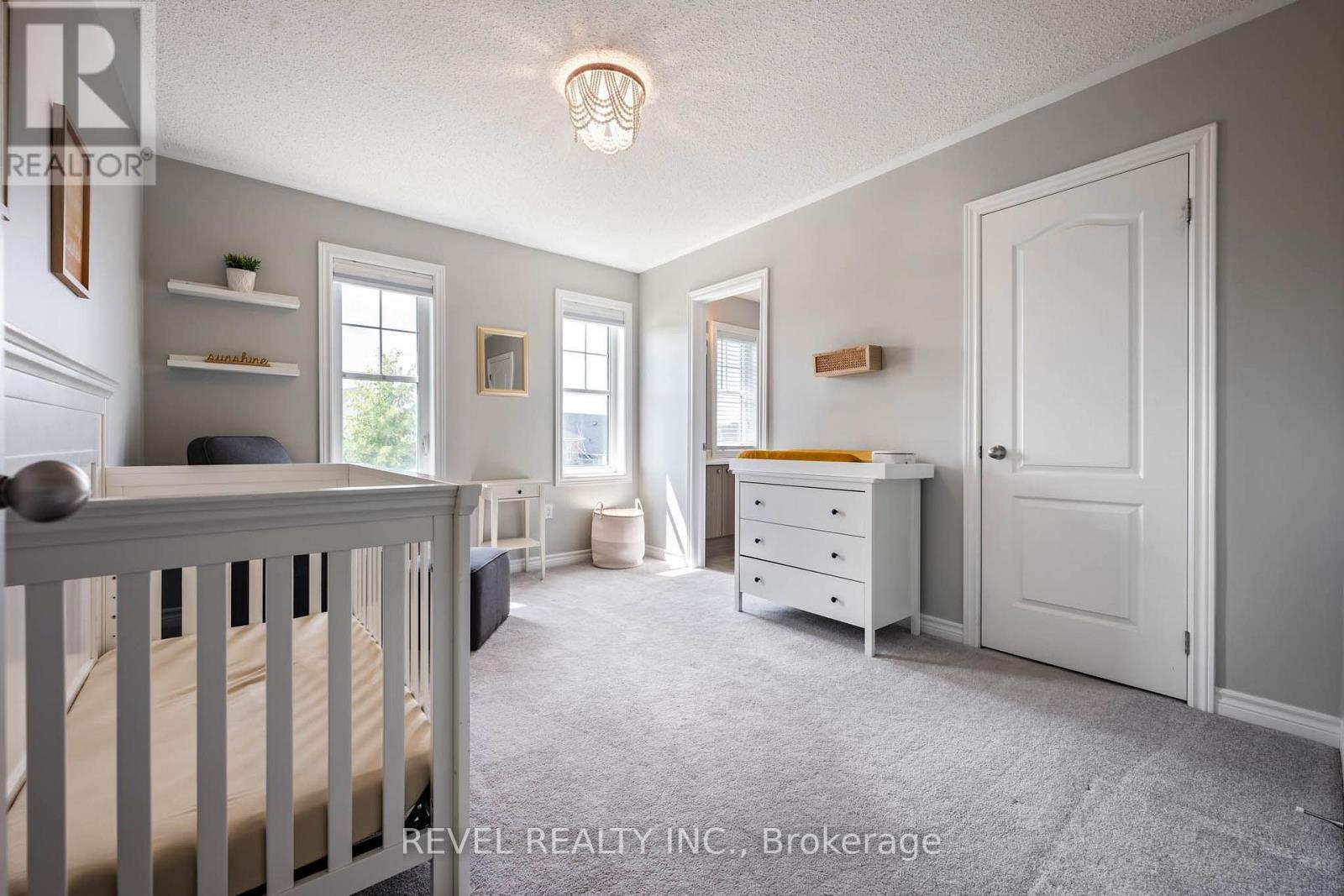 401 TANSLEY STREET - 30