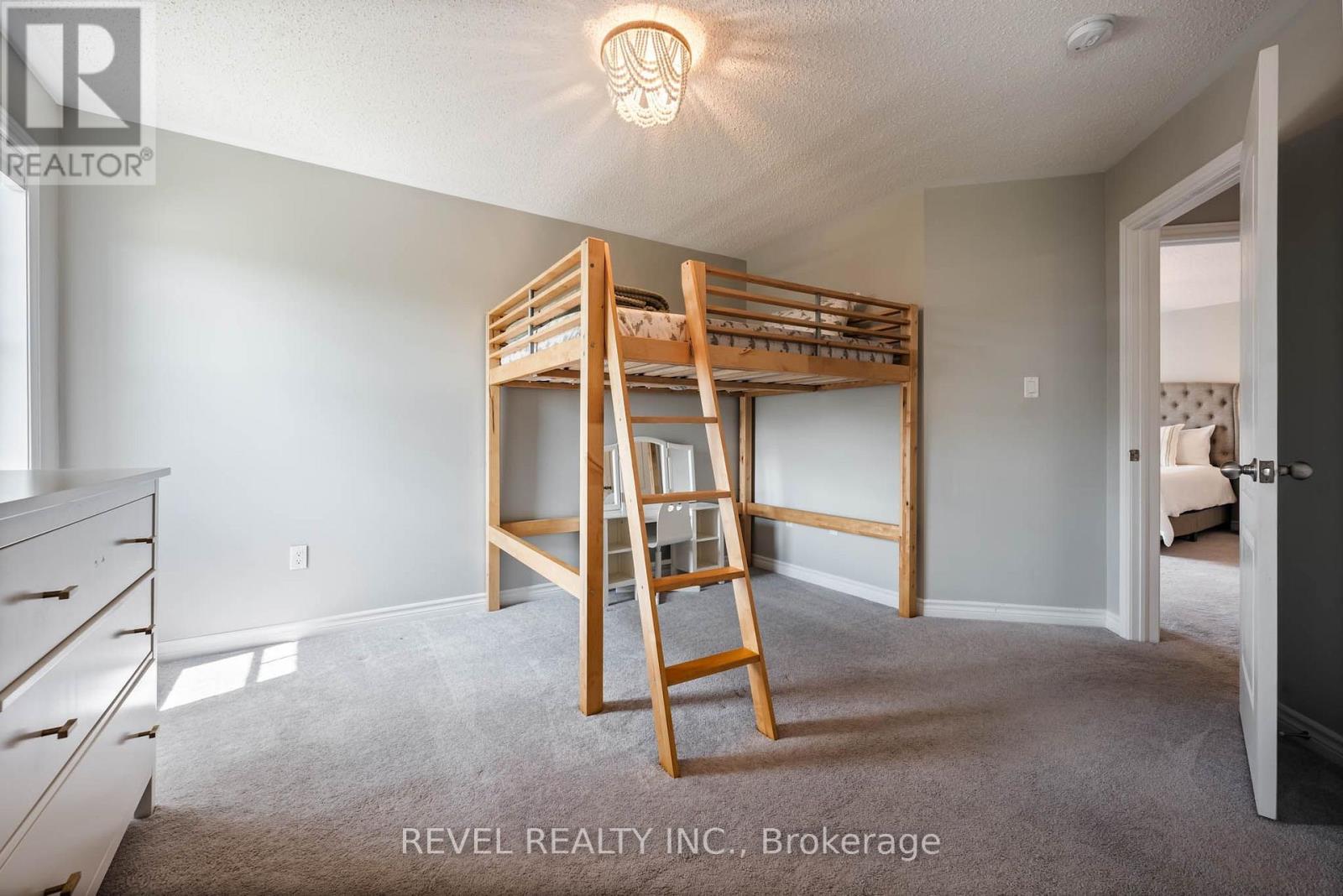 401 TANSLEY STREET - Image 35