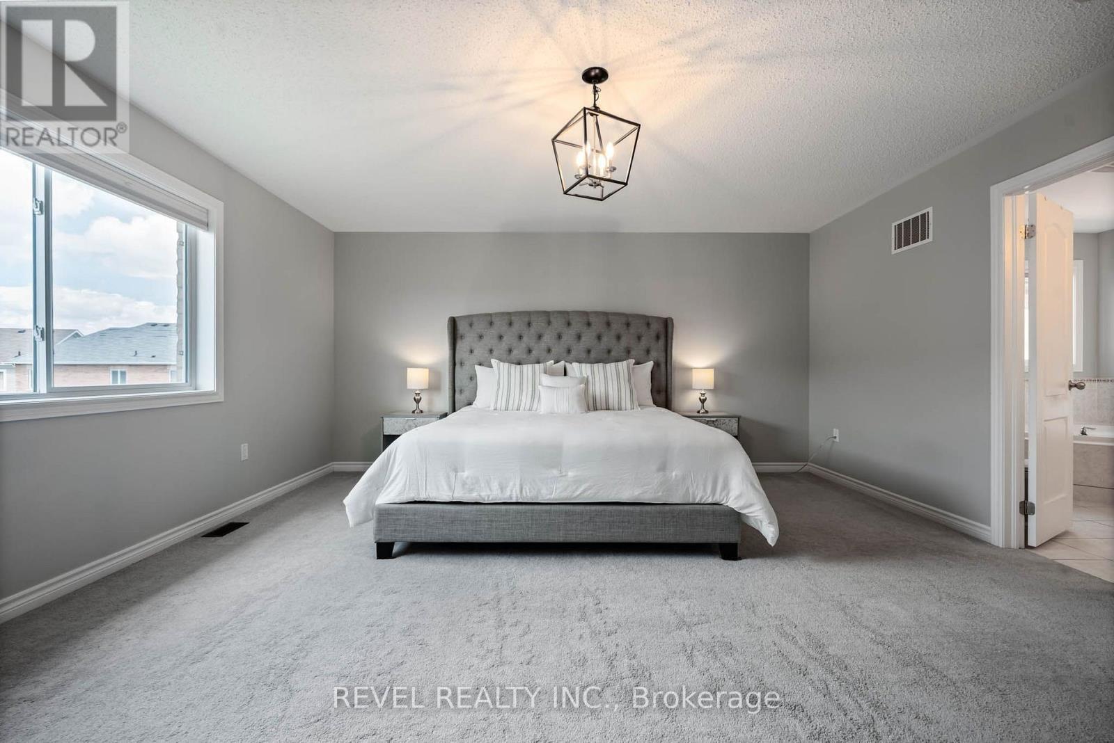 401 TANSLEY STREET - 36