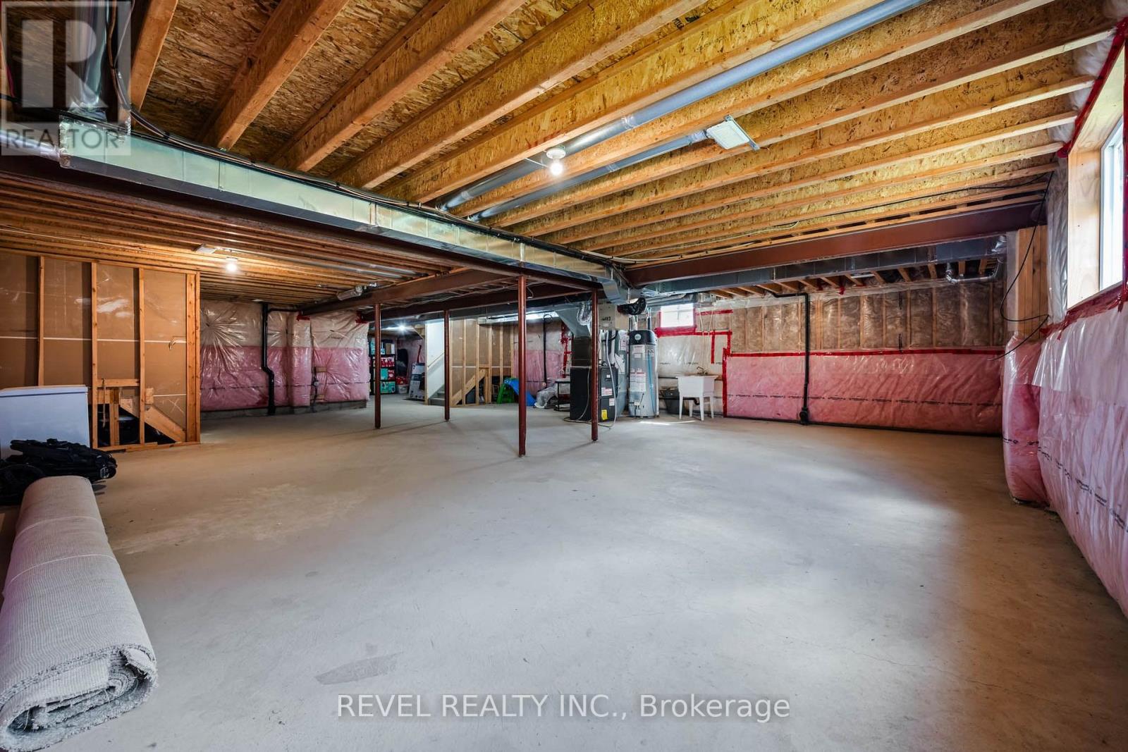 401 TANSLEY STREET - 43