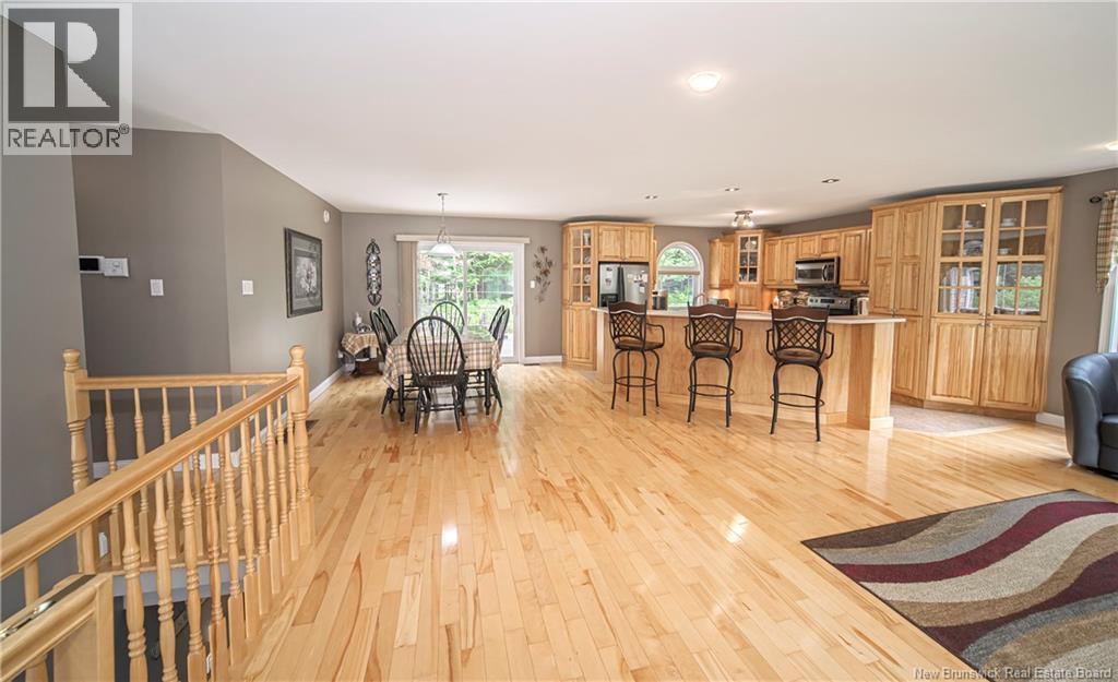 180 Rockwood Way - Image 4