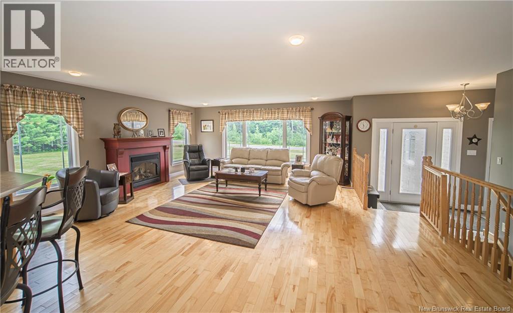 180 Rockwood Way - Image 6