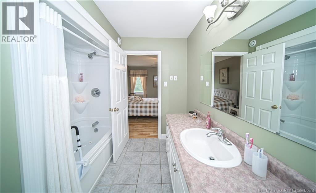 180 Rockwood Way - Image 25
