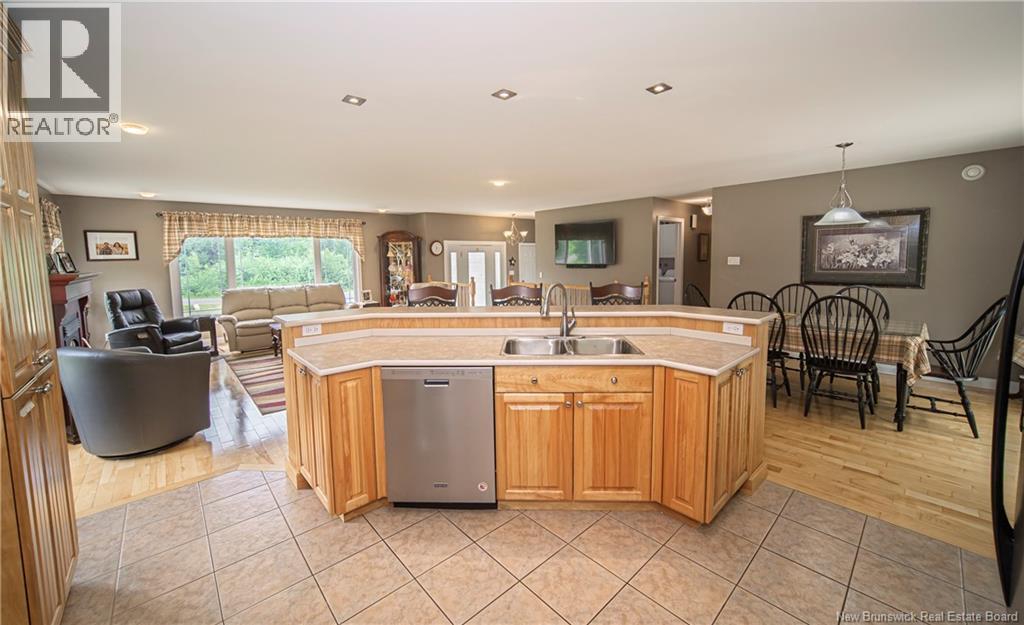 180 Rockwood Way - Image 12