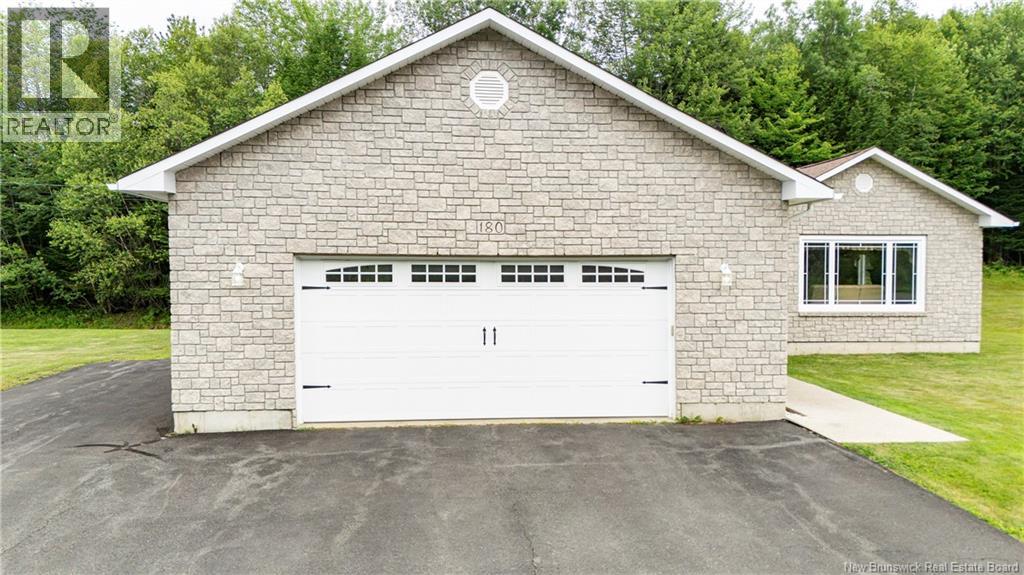 180 Rockwood Way - 38