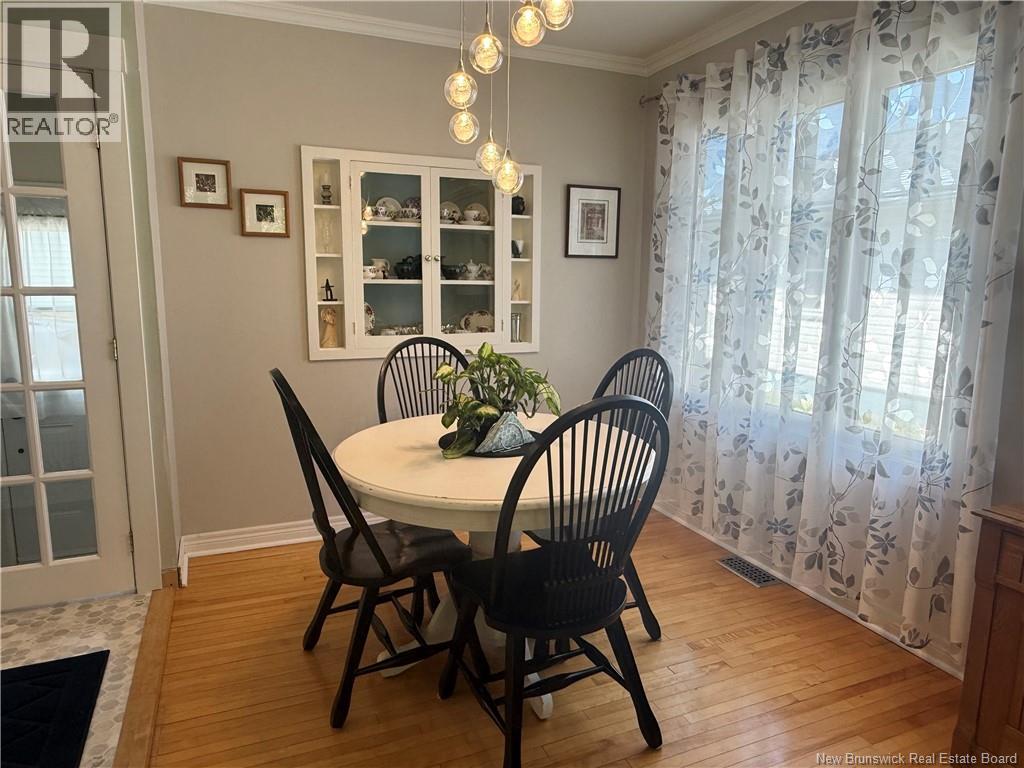 261 Heath Court - 11