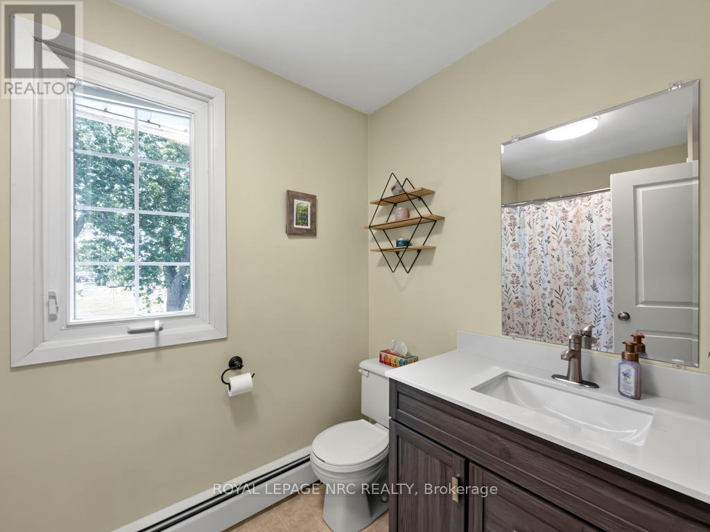 53002 PERRY ROAD - 35