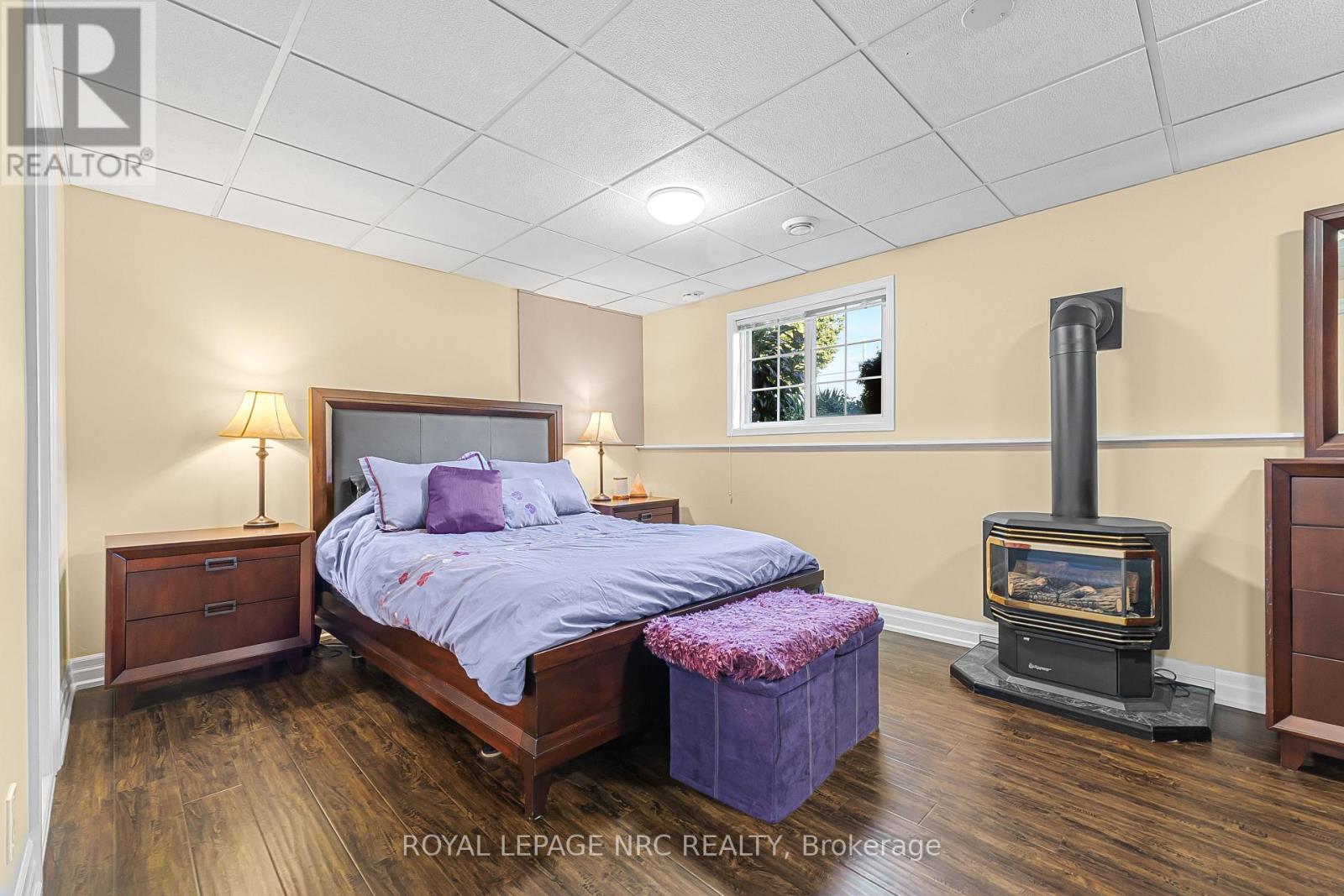 551 SCOTT STREET - 23