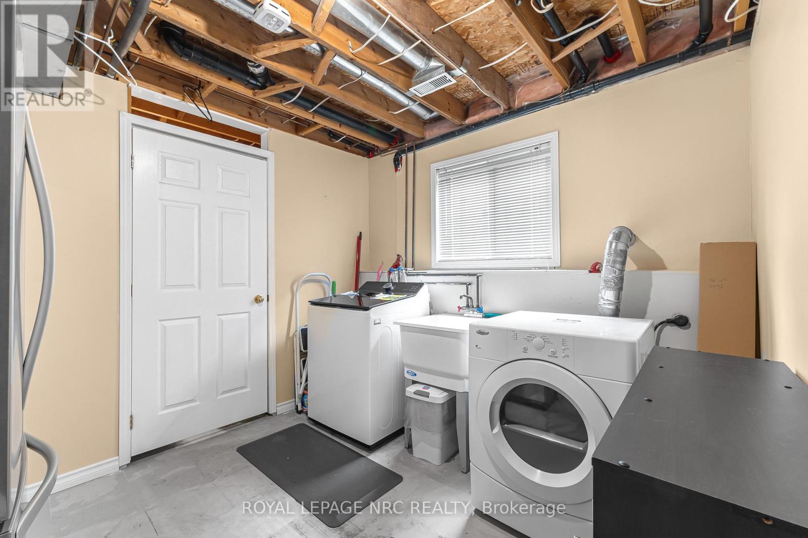 551 SCOTT STREET - 28