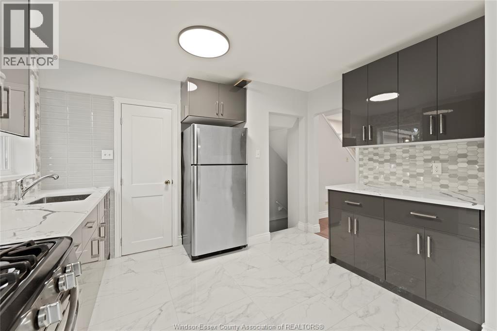 2330 TECUMSEH ROAD West - Image 11