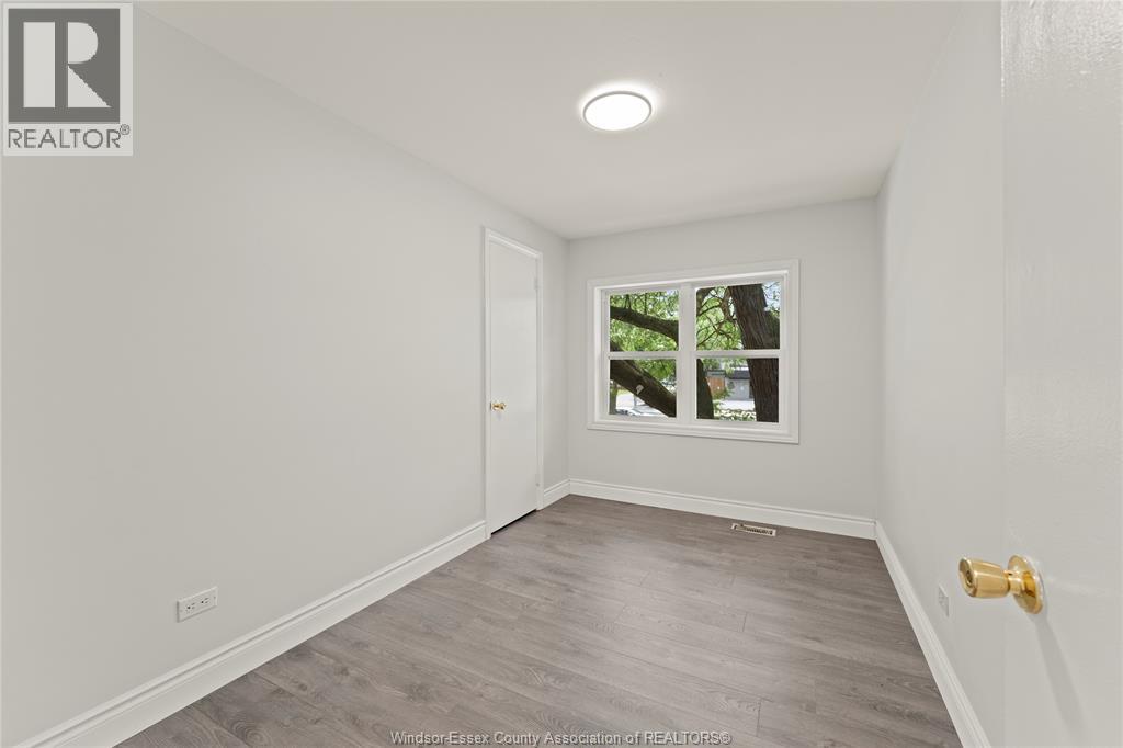 2330 TECUMSEH ROAD West - Image 18