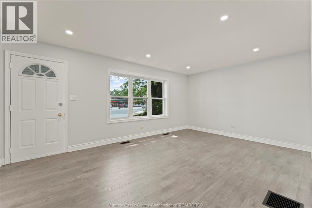 2330 TECUMSEH ROAD West - Image 8