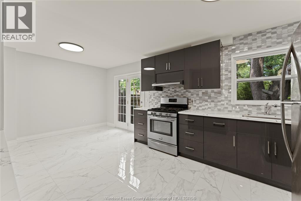 2330 TECUMSEH ROAD West - 9