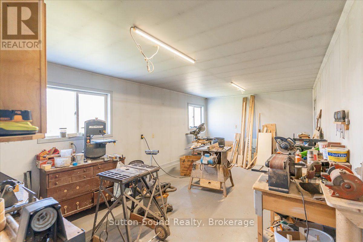 442513 21 CONCESSION - Image 27