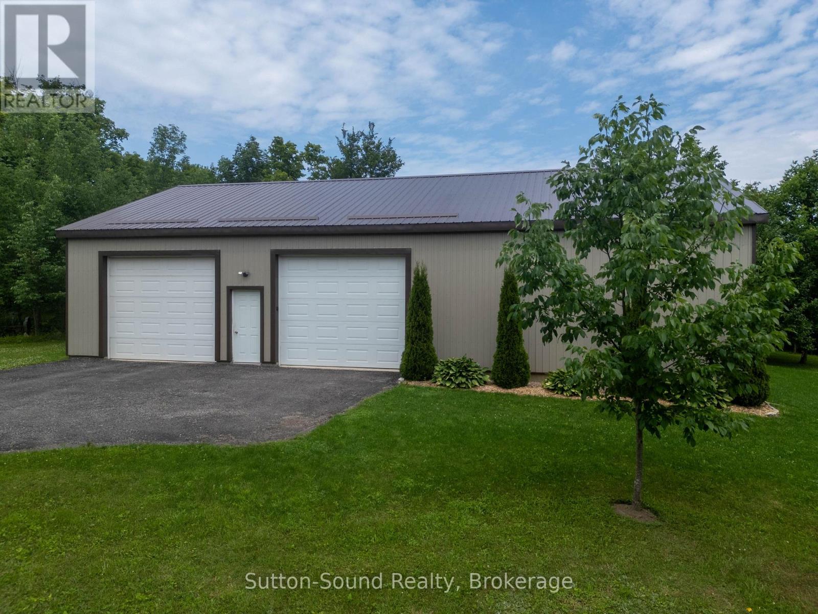 442513 21 CONCESSION - Image 31