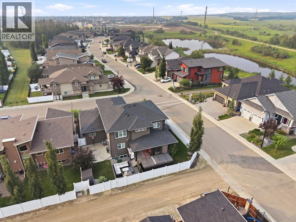 Listing photo – 200 Vancouver Crescent, Red Deer
