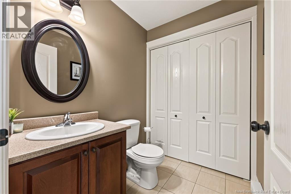27 Oxiard Street - 9