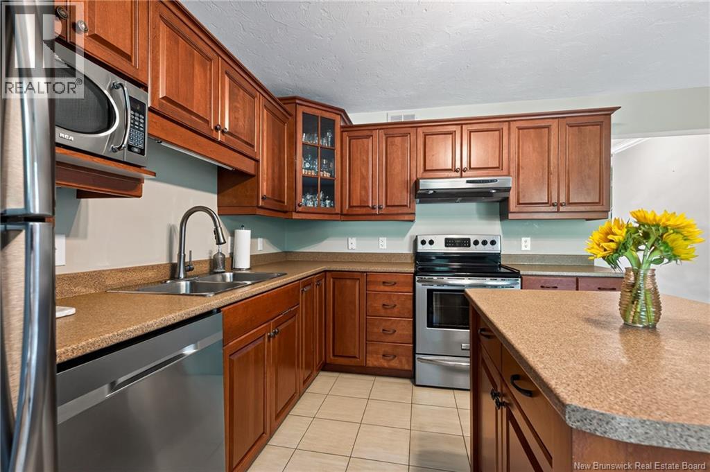 27 Oxiard Street - 14