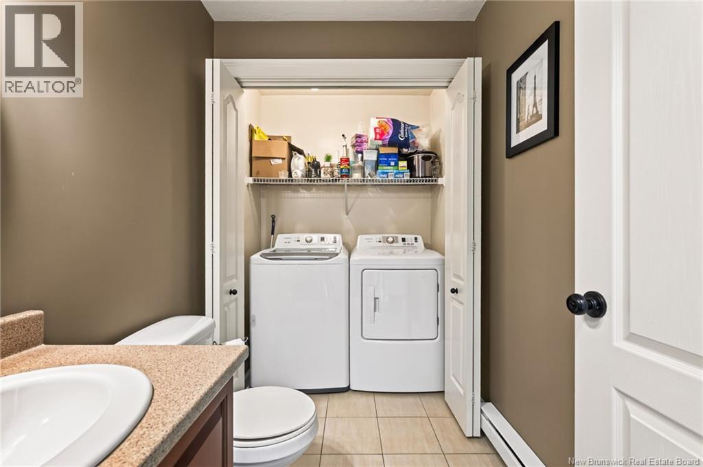 27 Oxiard Street - 10