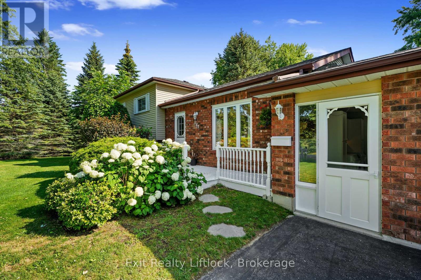 117 PINECREST AVENUE - Image 3