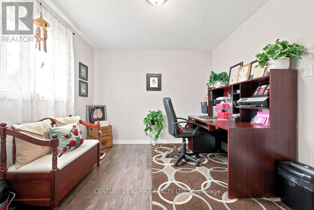 3 HIGHLAND PARK DRIVE - Image 24