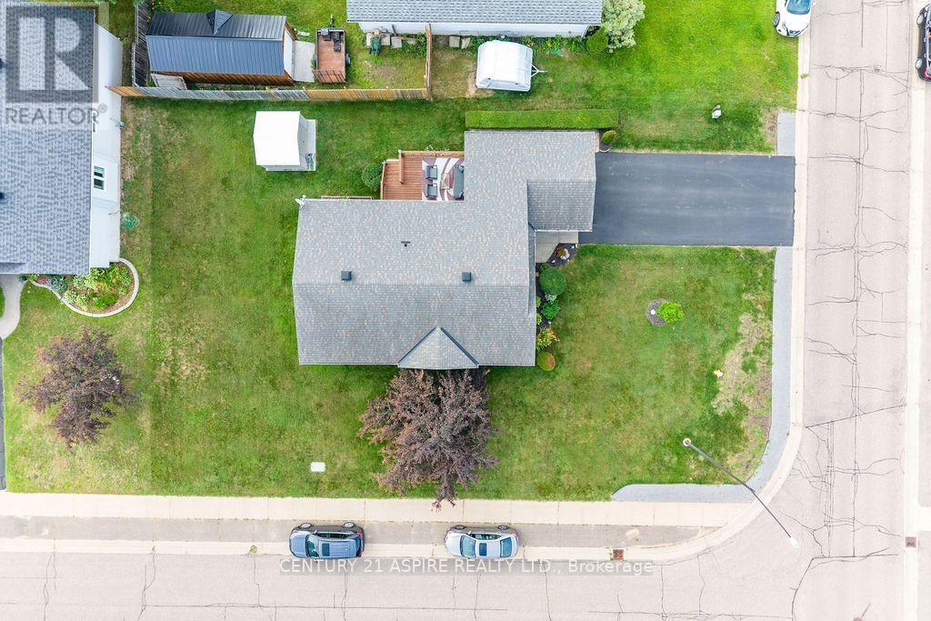 3 HIGHLAND PARK DRIVE - Image 46