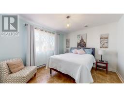 323 Stavanger Drive thumbnail 18