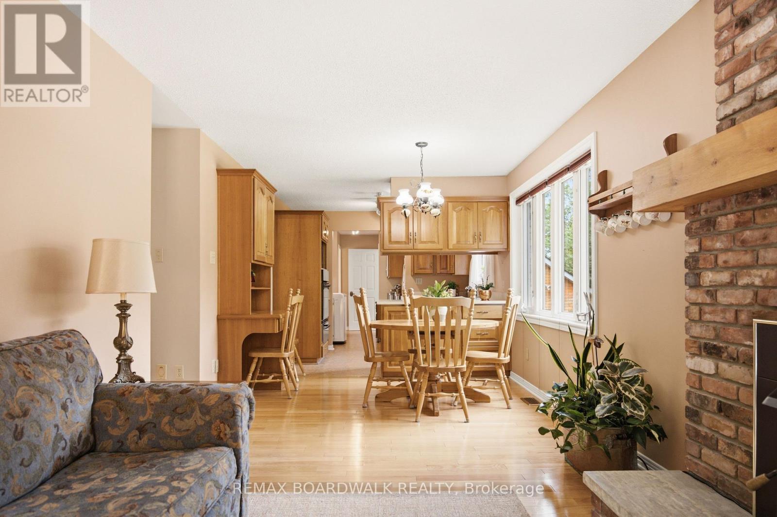 398 MCCANN ROAD - Image 10