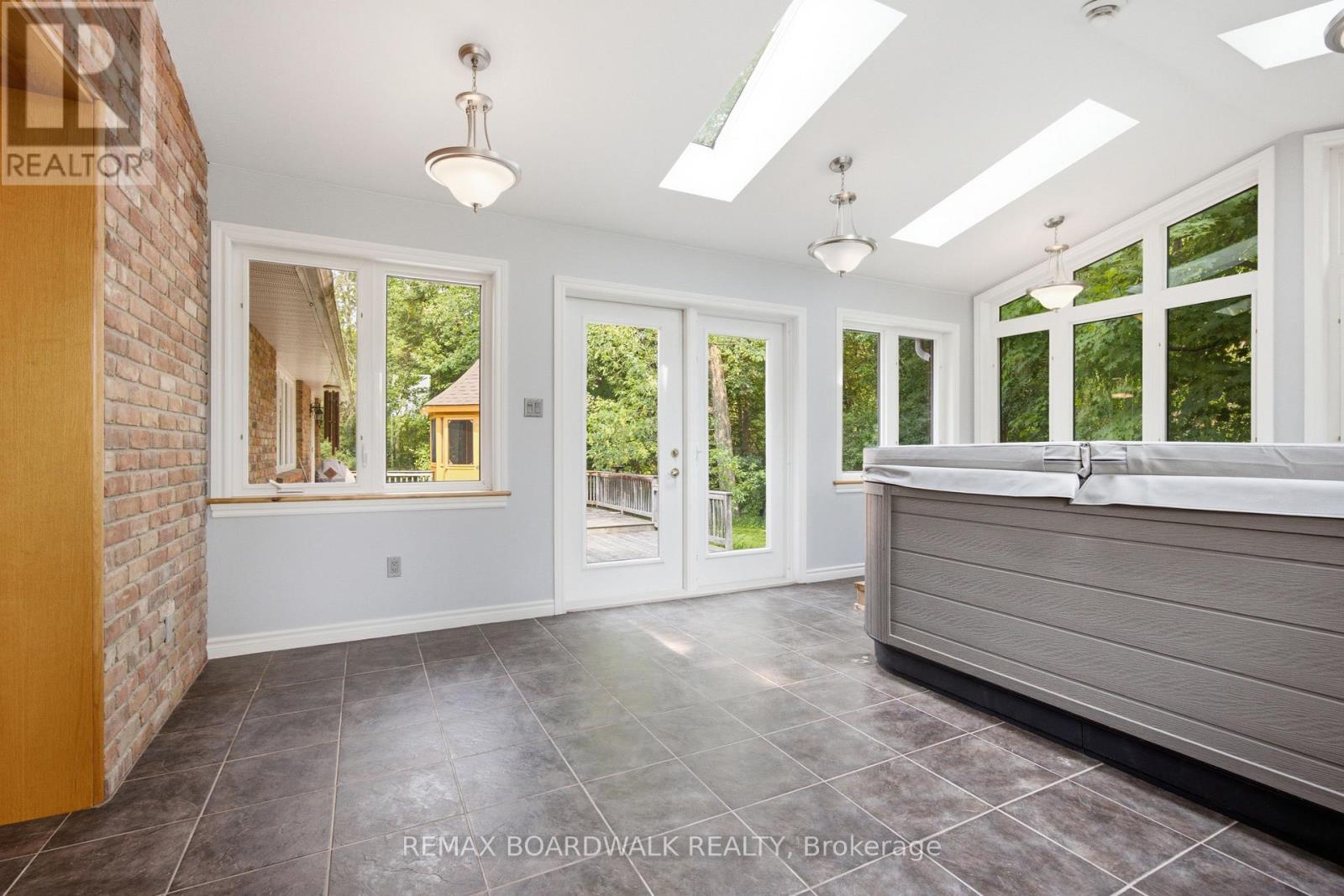 398 MCCANN ROAD - Image 20