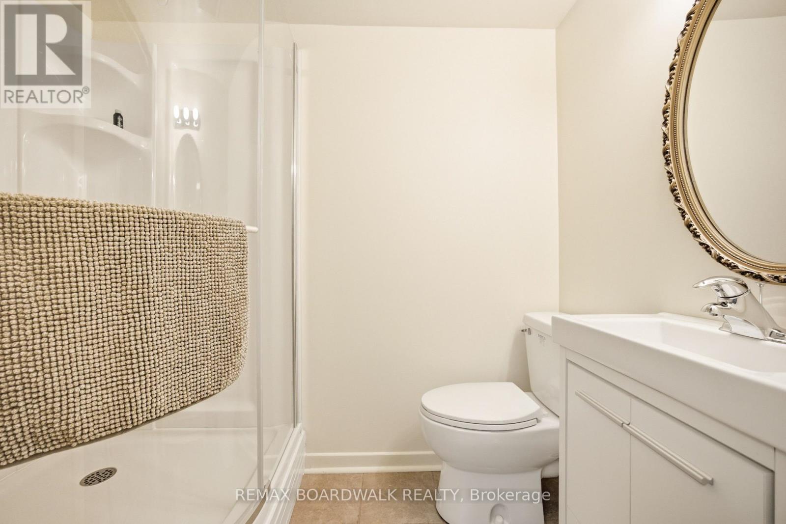 398 MCCANN ROAD - Image 30