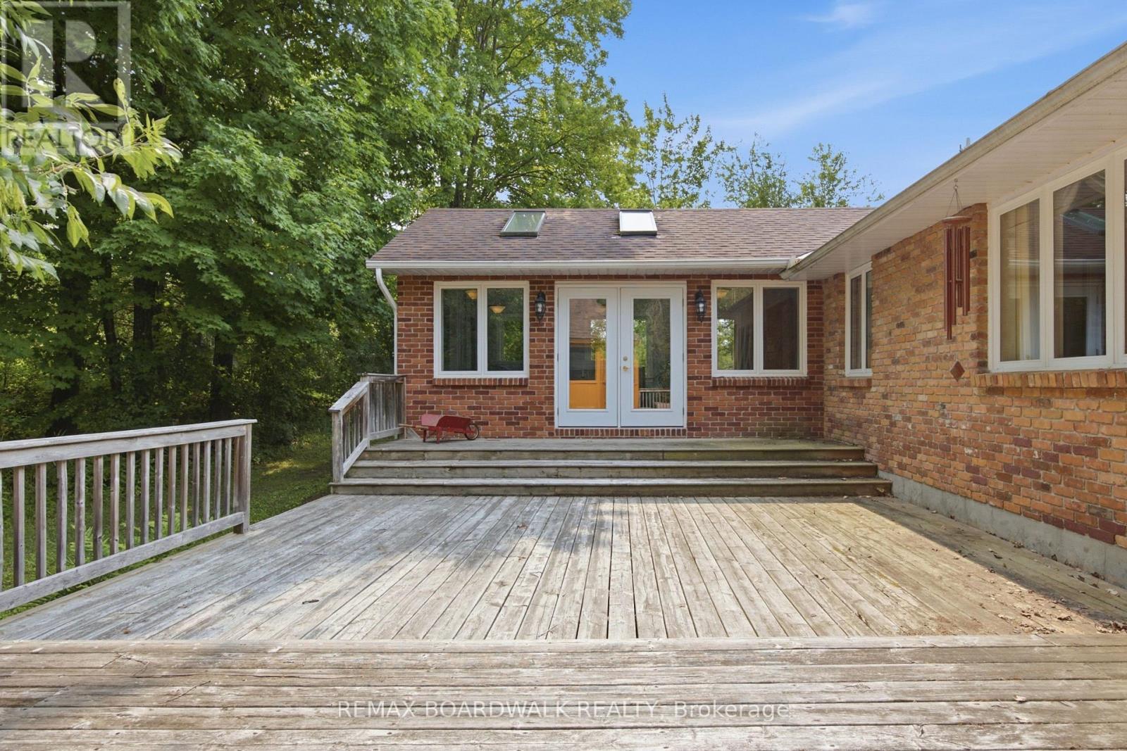 398 MCCANN ROAD - 31