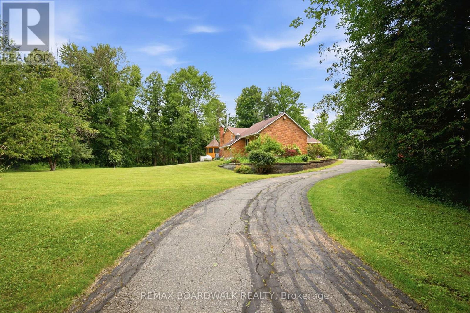 398 MCCANN ROAD - 35